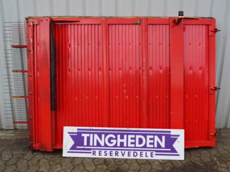Massey Ferguson 32