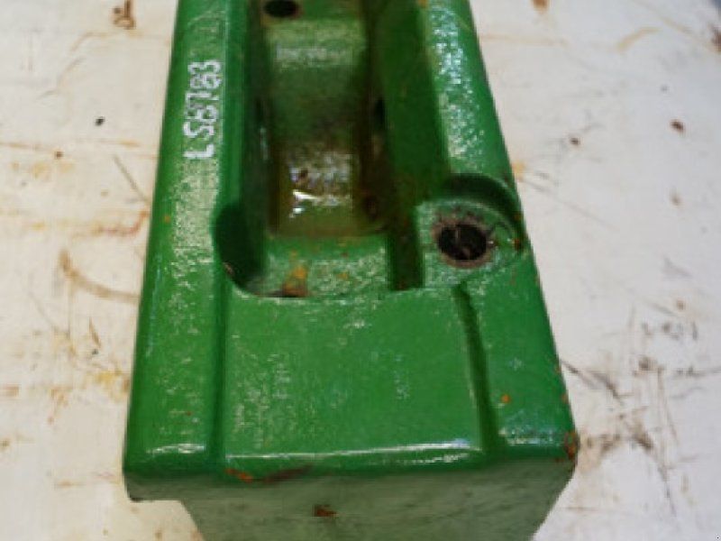 John Deere 1850