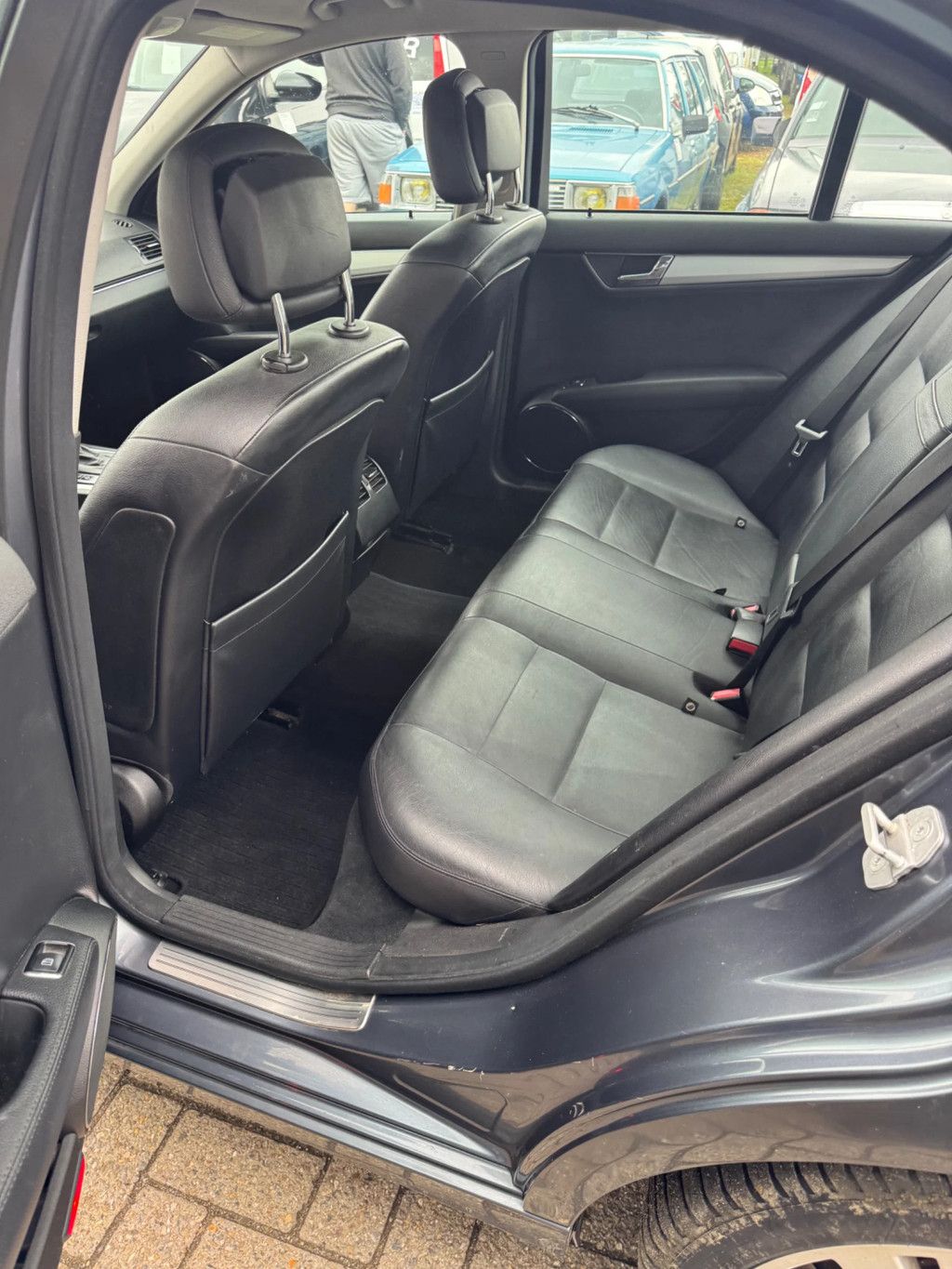 Mercedes-Benz C-klasse **C220-BELGIAN ORIGINE-AVANTGARDE**