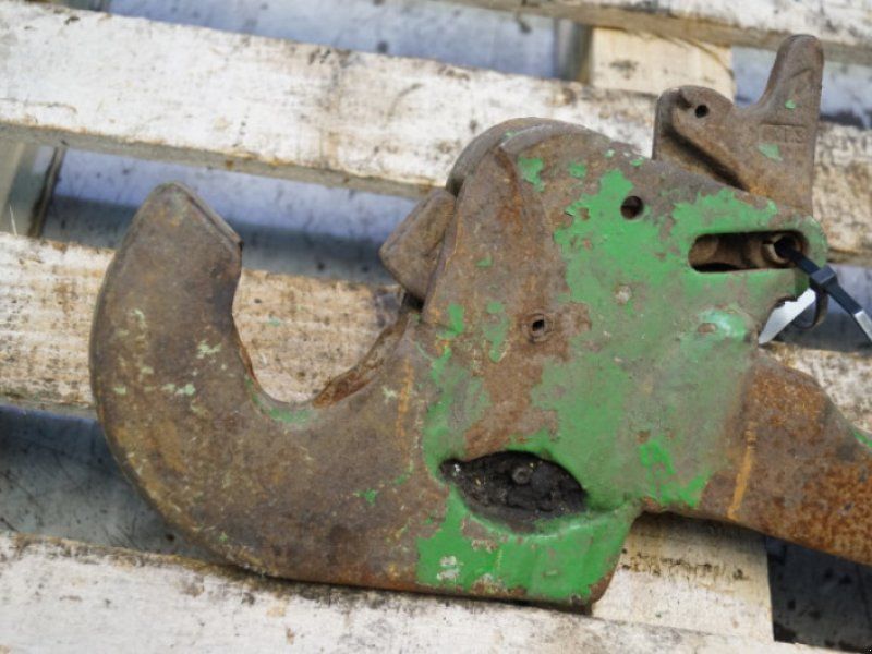 John Deere 4040