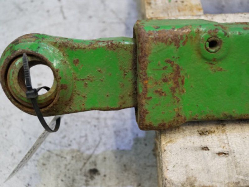 John Deere 4040