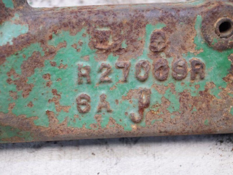 John Deere 4040