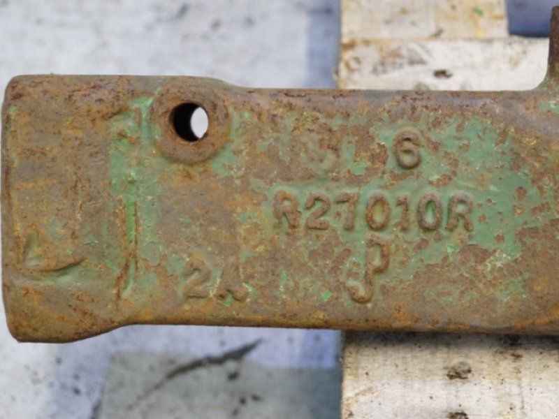 John Deere 4040