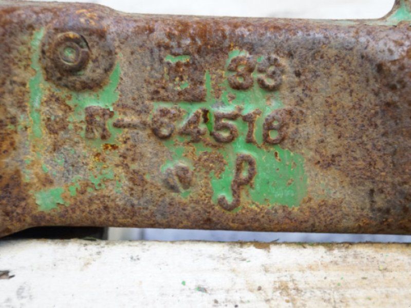John Deere 4040