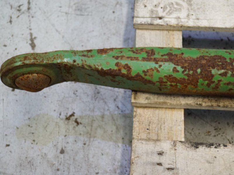 John Deere 4040
