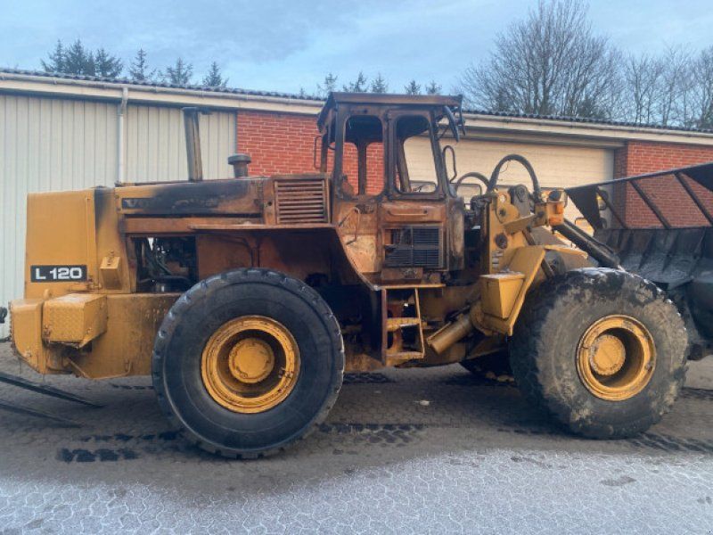 Volvo L120