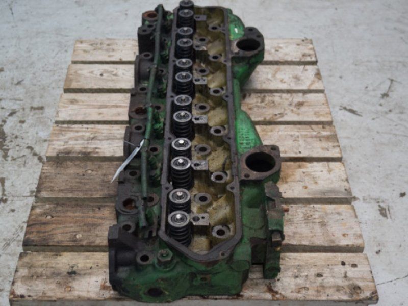 John Deere 6329