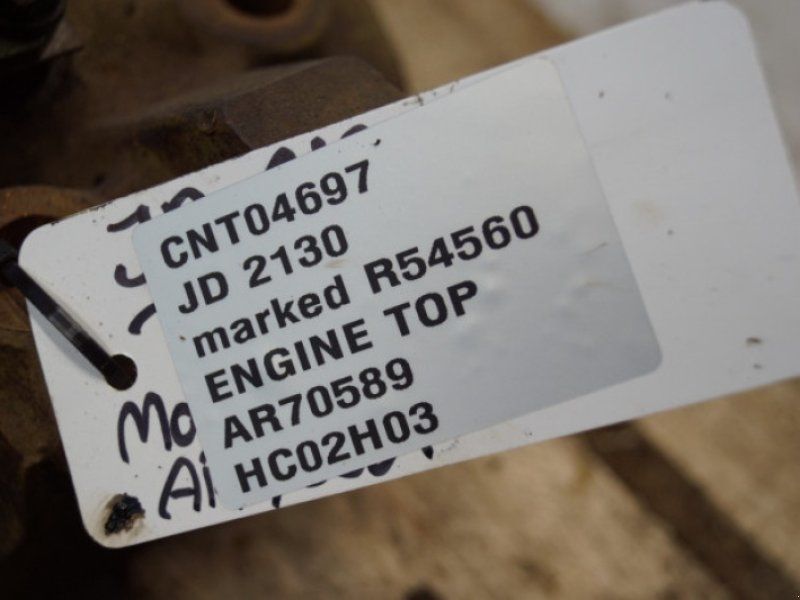 John Deere 4239