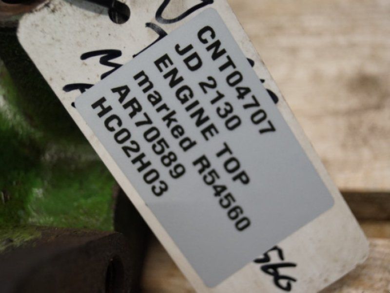 John Deere 4239