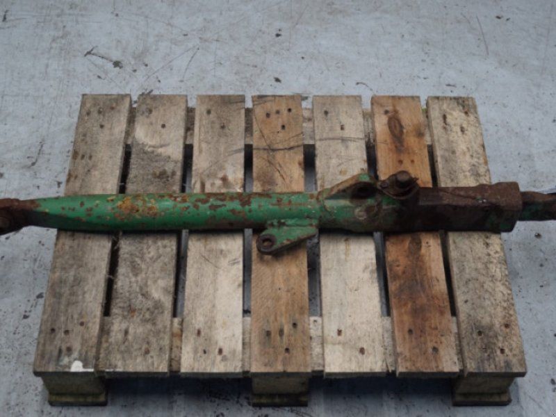 John Deere 4040