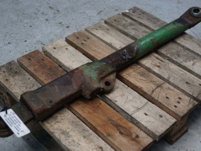 John Deere 4040