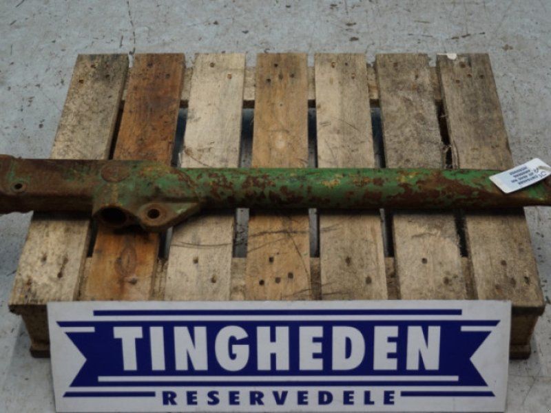 John Deere 4040