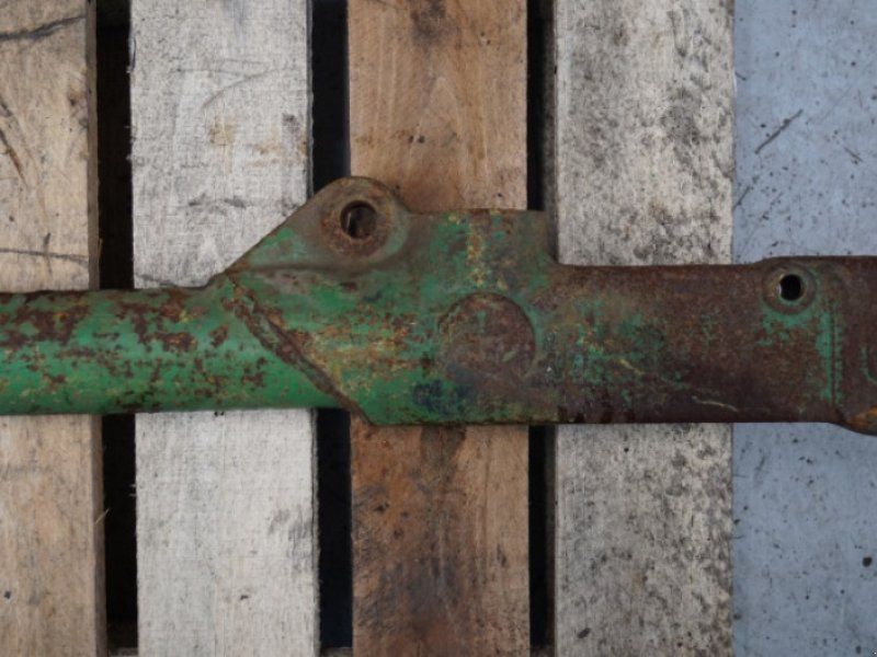 John Deere 4040