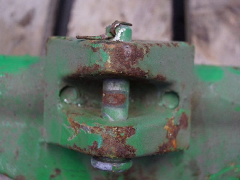 John Deere 2450