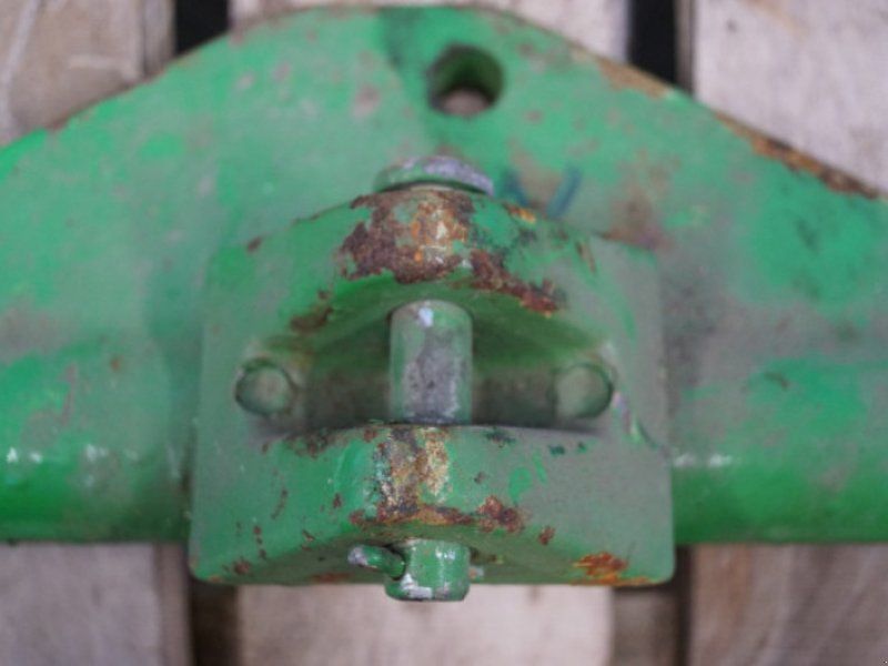 John Deere 2450