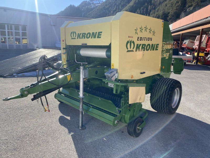 Krone Round Pack 1250