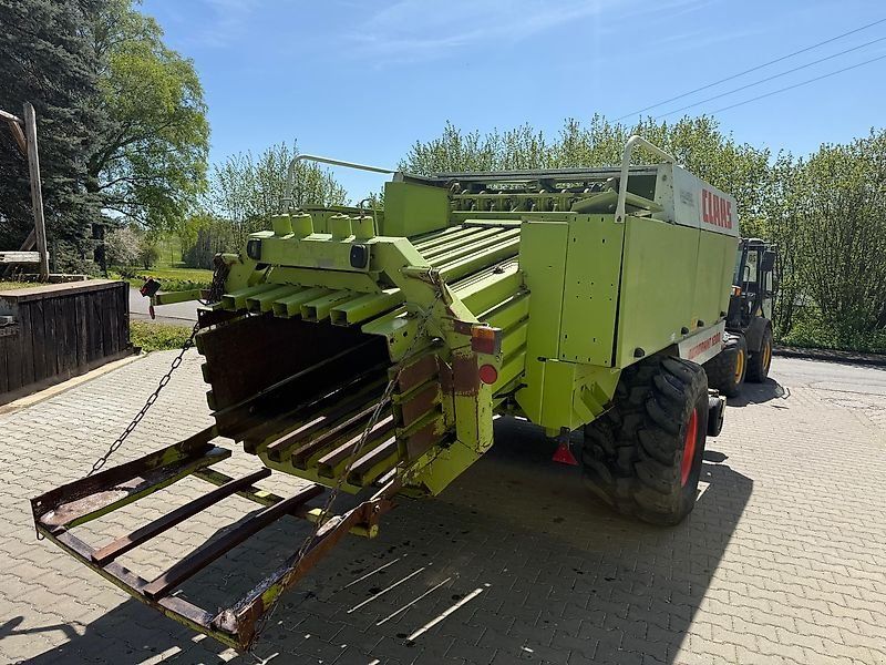 Claas Quadrant 1200