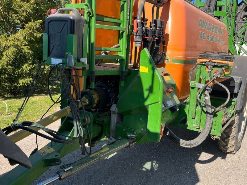 Amazone UG 4500  Nova 24 m. Gps luk + højde kontrol