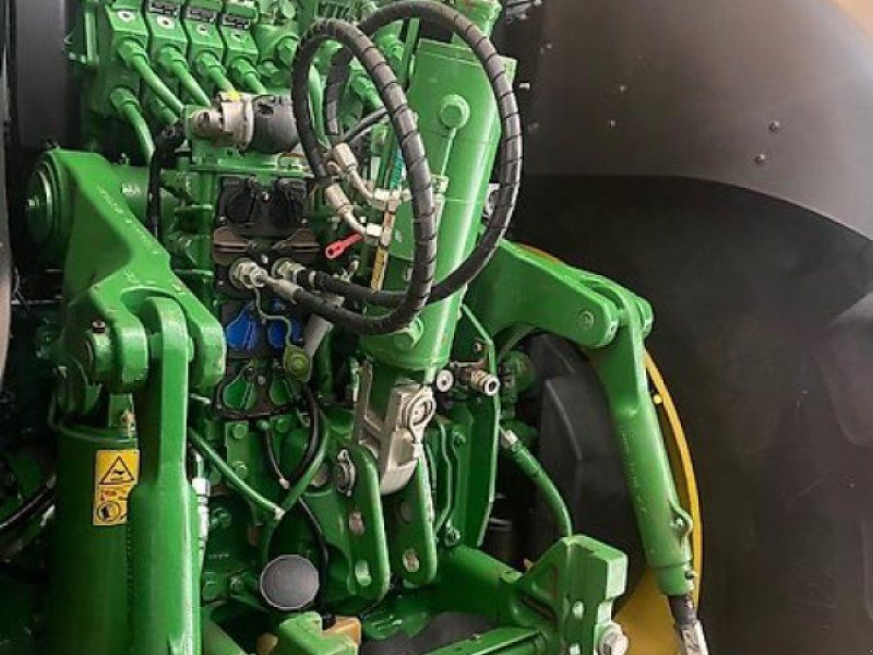 John Deere 6250 R