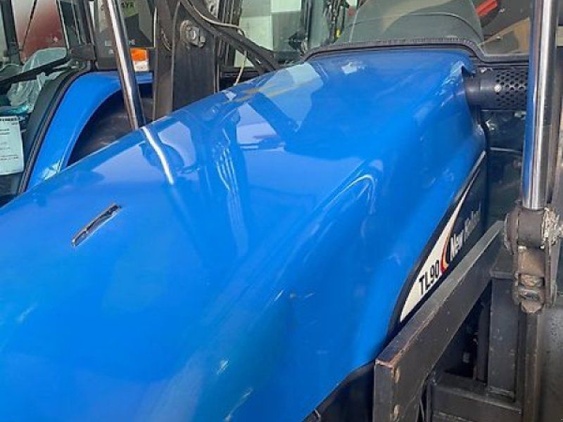 New Holland TL 90