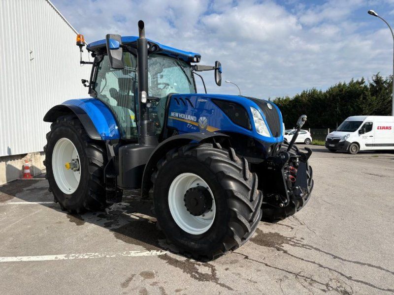 New Holland T7.230