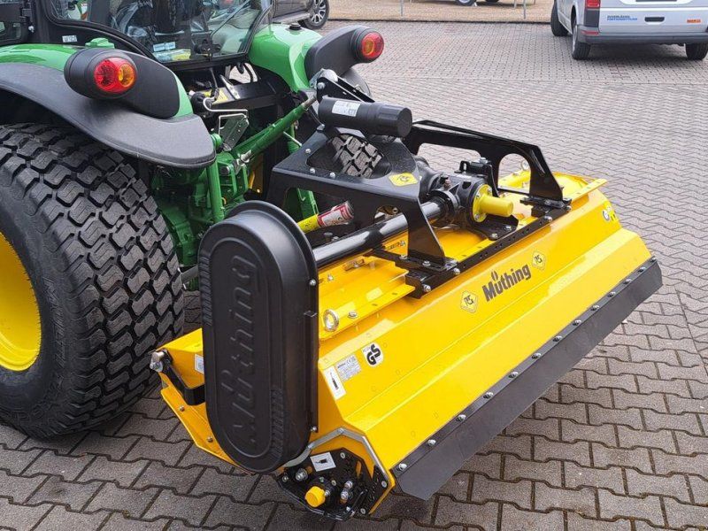 John Deere 4066R