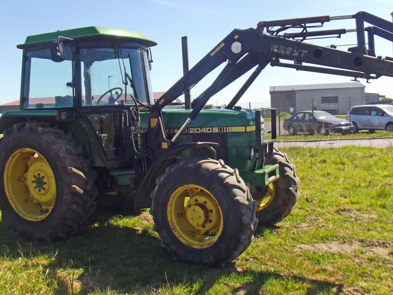 John Deere 2040+ Frontlader