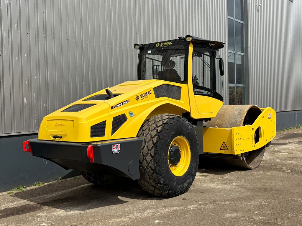 Bomag BW219