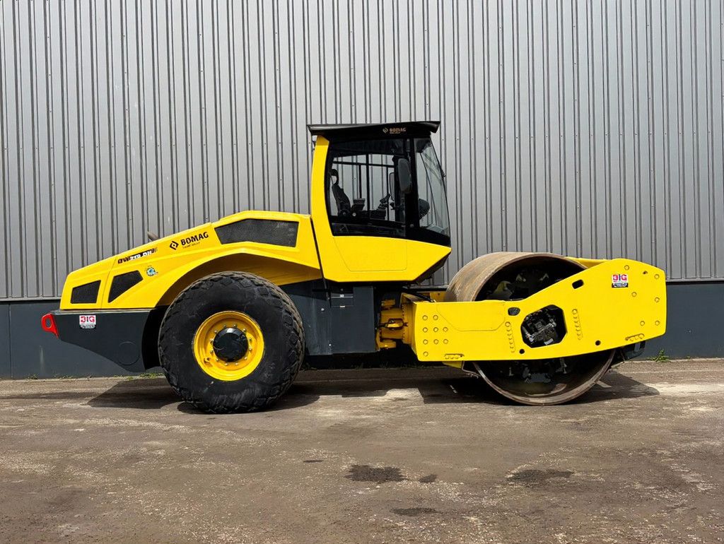 Bomag BW219