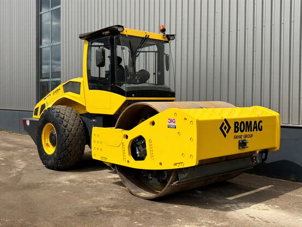 Bomag BW219