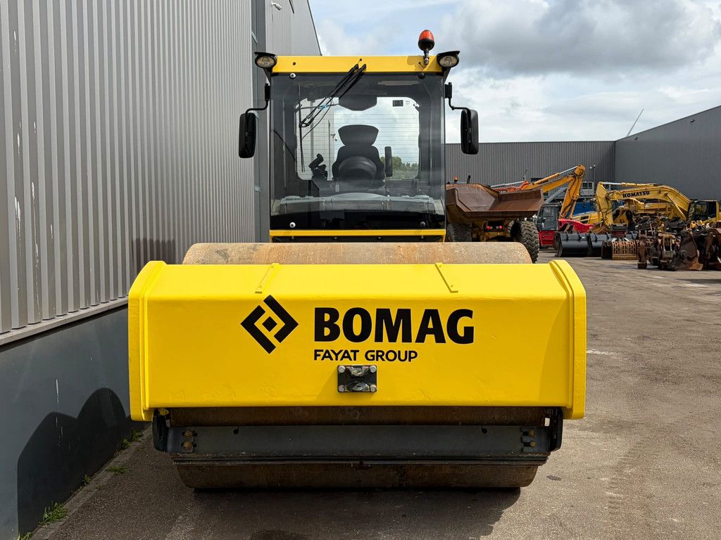 Bomag BW219