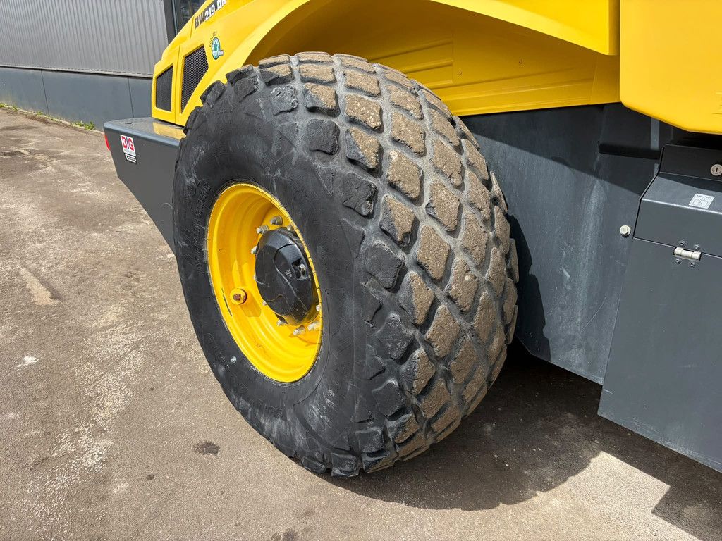 Bomag BW219