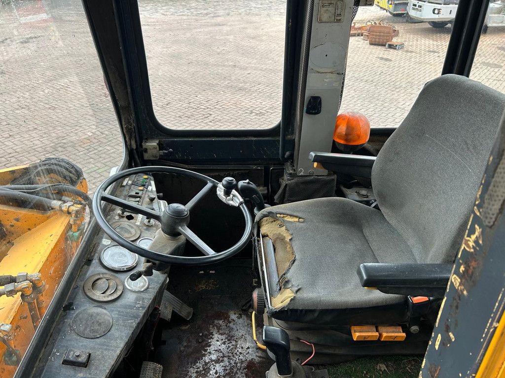 Ahlmann AZ10