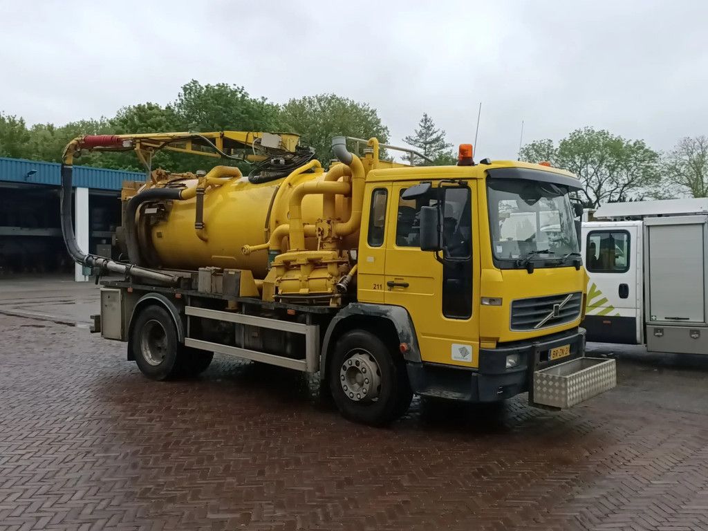 Volvo FL 7