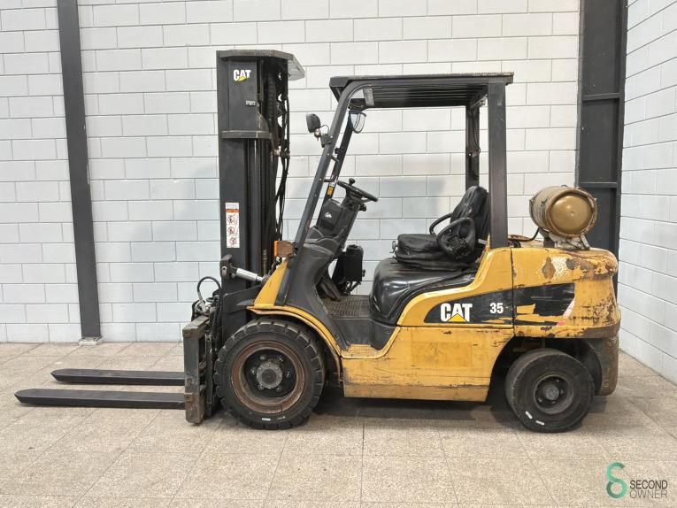 Forklifts Diesel Caterpillar GP35NT 2014