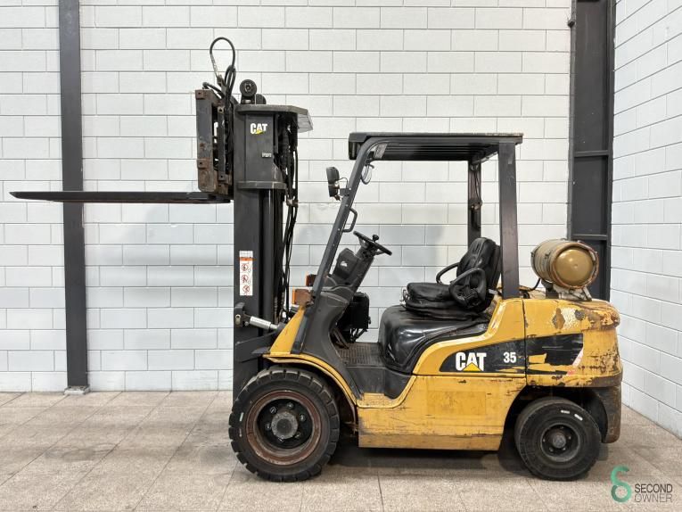 Forklifts Diesel Caterpillar GP35NT 2014