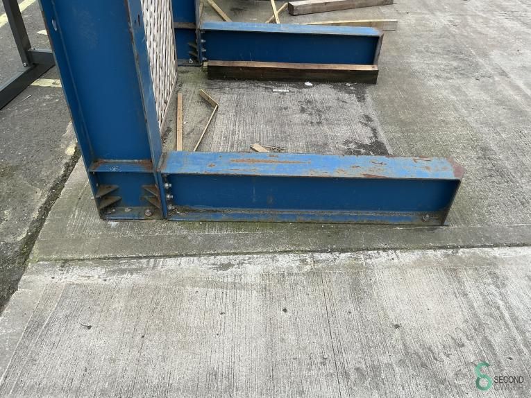 Cantilever racking Stow
