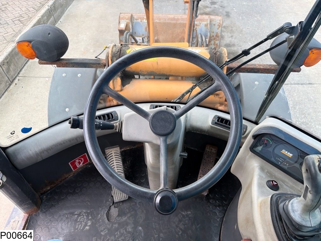 Case 321E 56 kw, 4x4, 3565 h