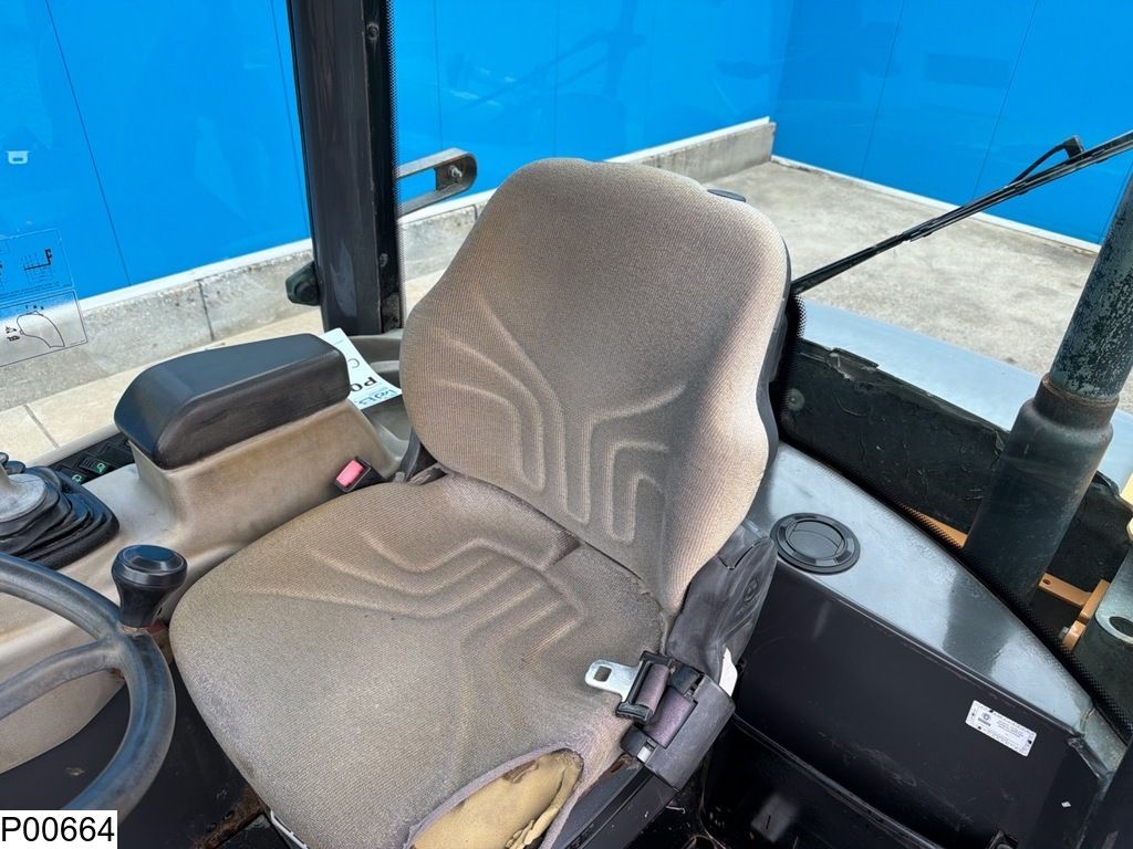 Case 321E 56 kw, 4x4, 3565 h