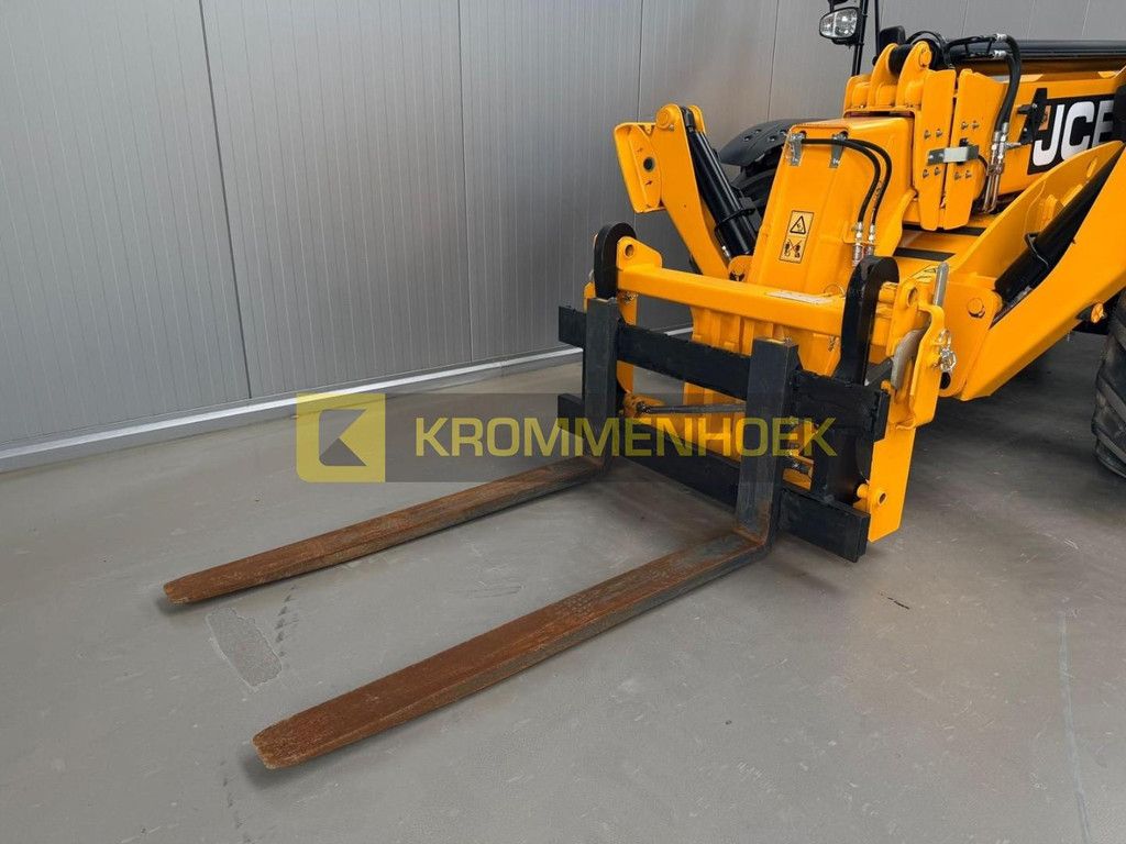 JCB 535-125 HiViz KH10090