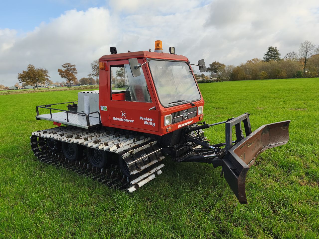 Kassbohrer pistenbully PB22-060