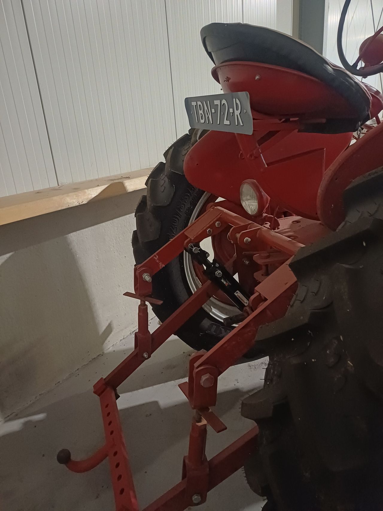 Farmall-cub/ W6/ Super H mc Cormick