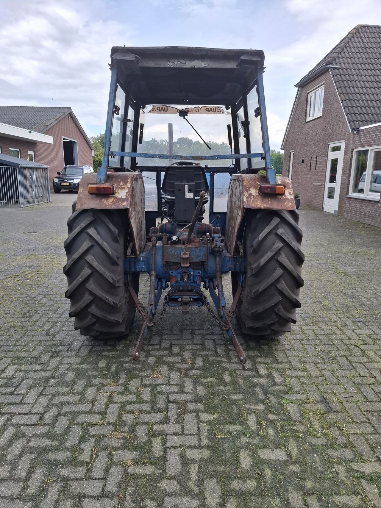 Ford 5000