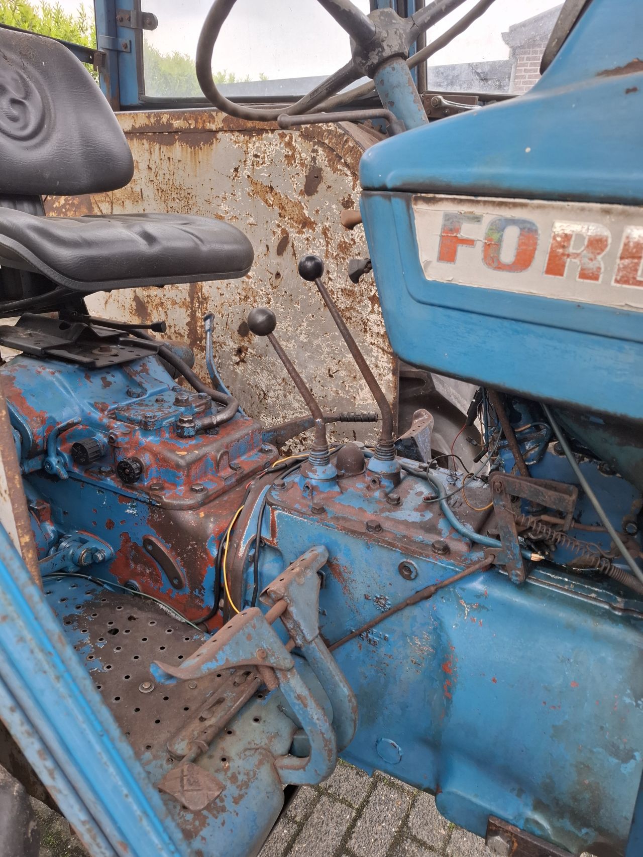 Ford 5000