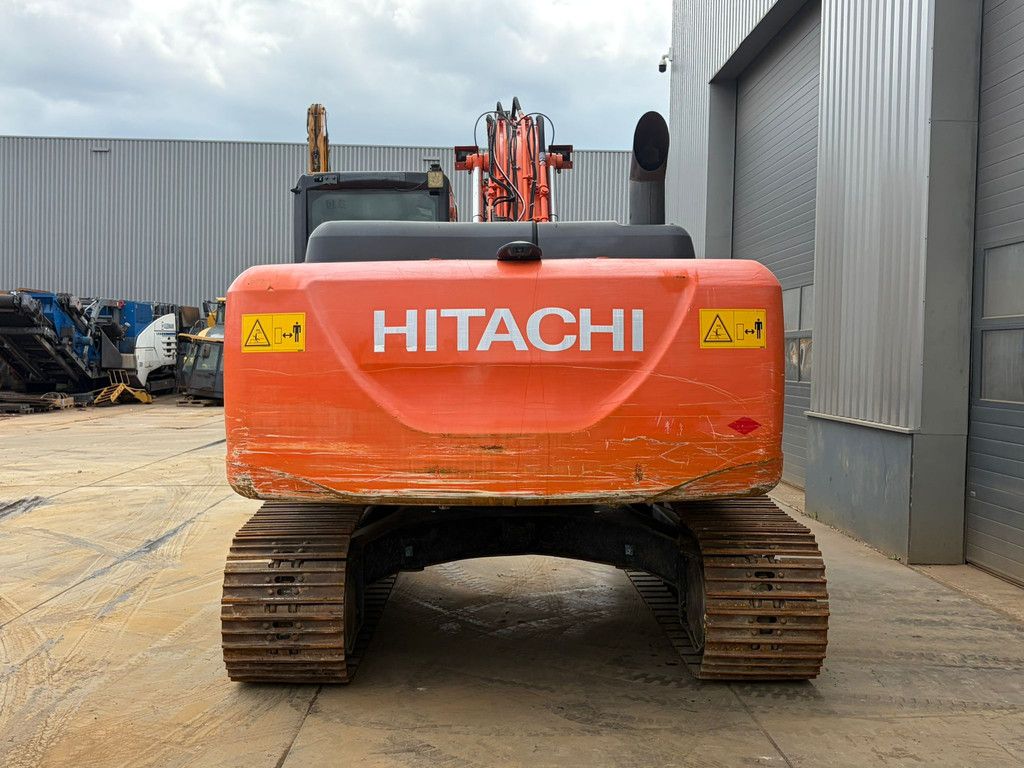 Hitachi ZX210LC-5 - CE Certified