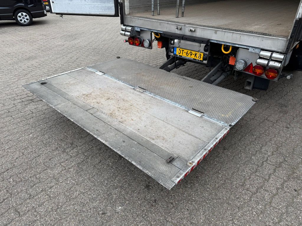Schmitz Cargobull SKO 24 Thermo King A400 Liftas 2Ton LBW 2T 270H 250B