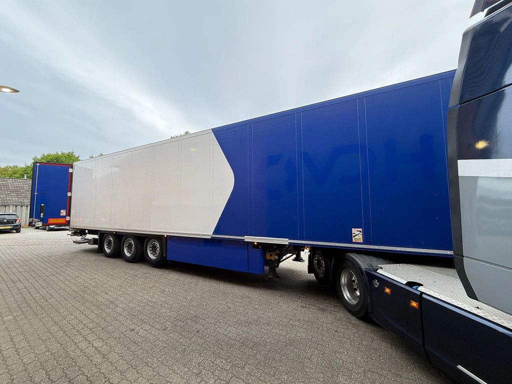Schmitz Cargobull SKO 24 Thermo King A400 Liftas 2Ton LBW 2T 270H 250B