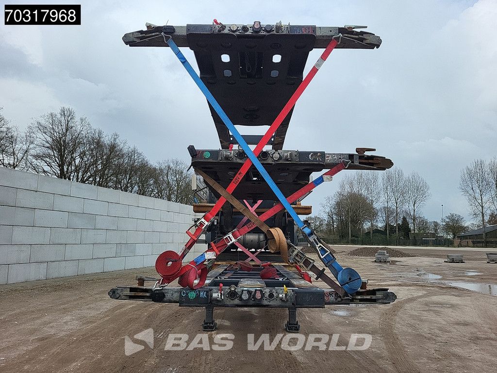 Kässbohrer 3 axles