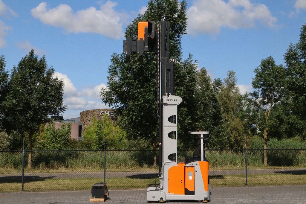 Still GX-X | REACHTRUCK | ROTATING FORKS | 4.5 METER | TRIPLEX