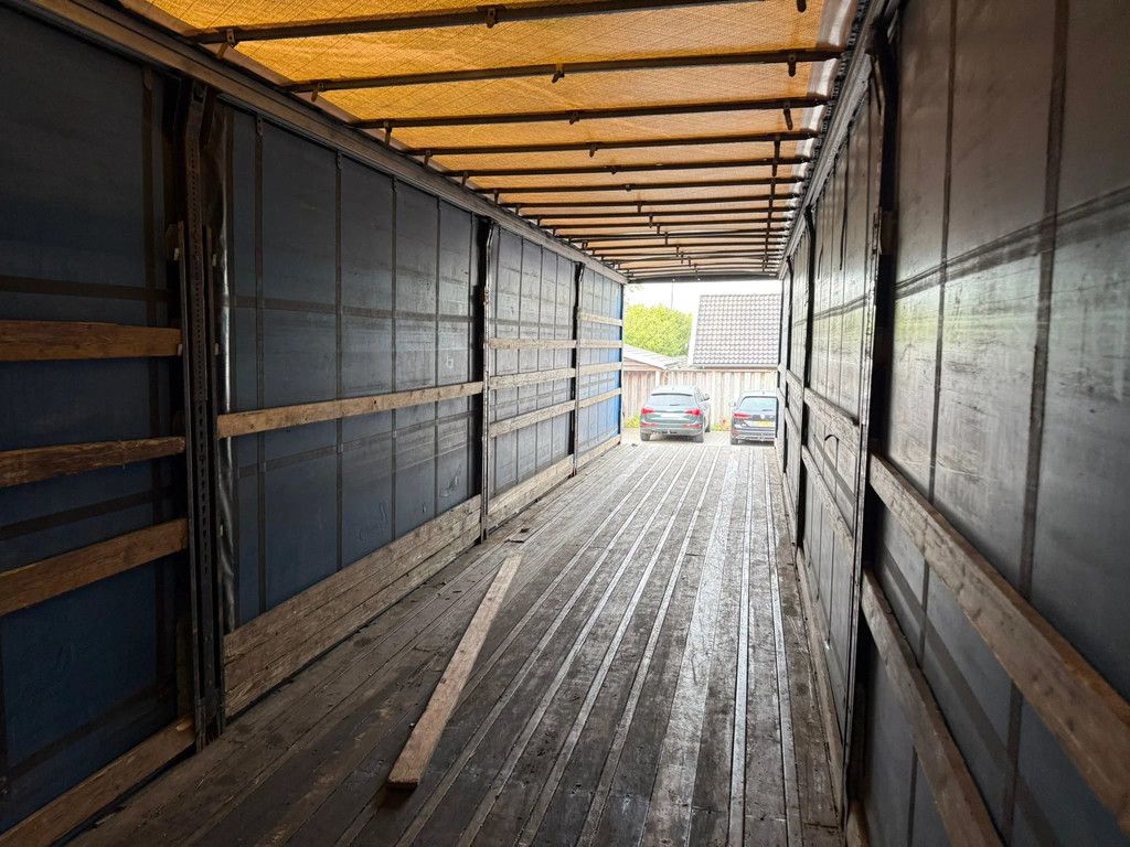 Groenewegen 2 stuks! Schuifzeilen/Schuifdak BPW Luchtvering Hardhouten vloer